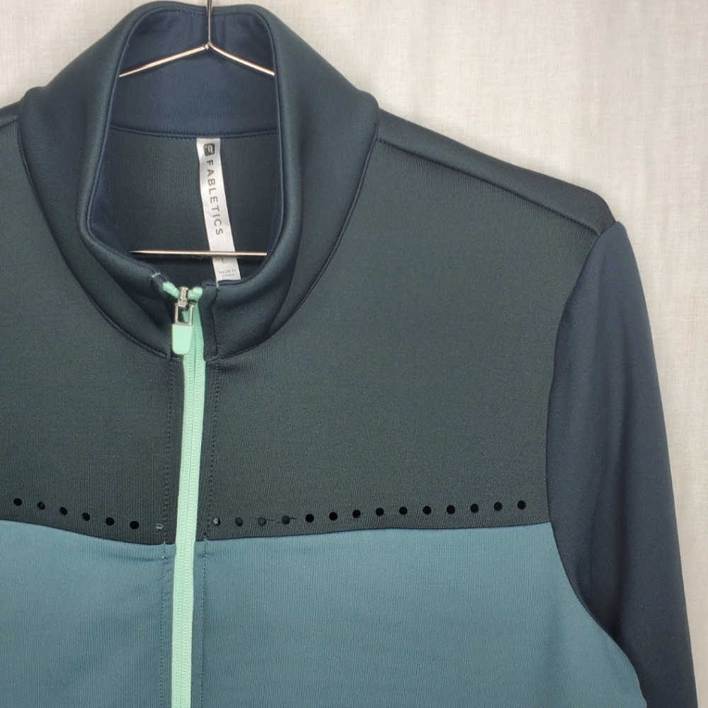Fabletics Cleo Lightweight Jacket Athletic L - image 3